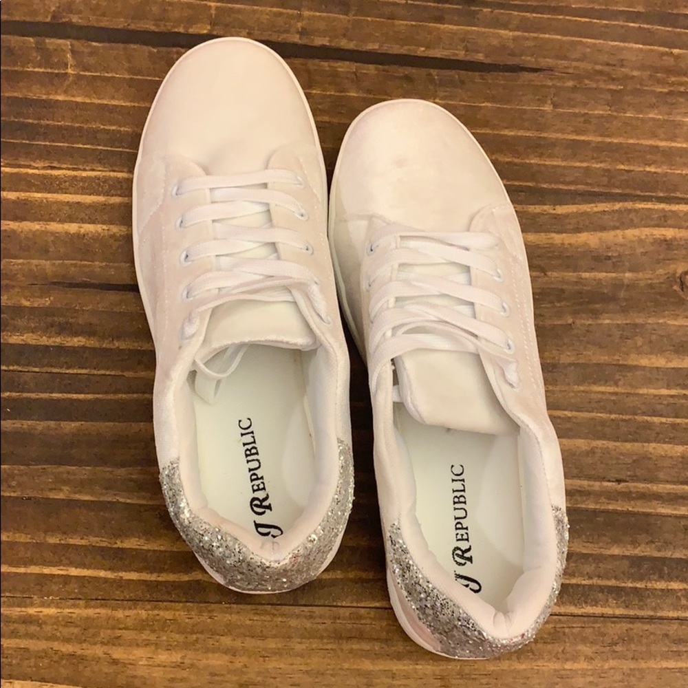 White velvet glitter sneakers
